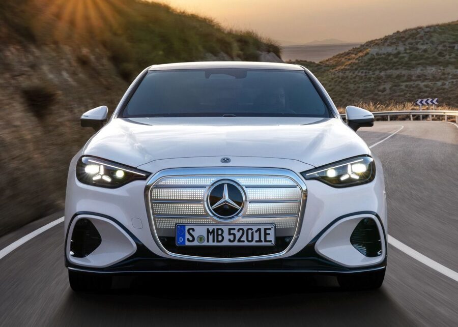 Mercedes Classe C 2027 - Nova geração é apresentada agora 100% elétrica 2 Mercedes Classe C 2027 EV