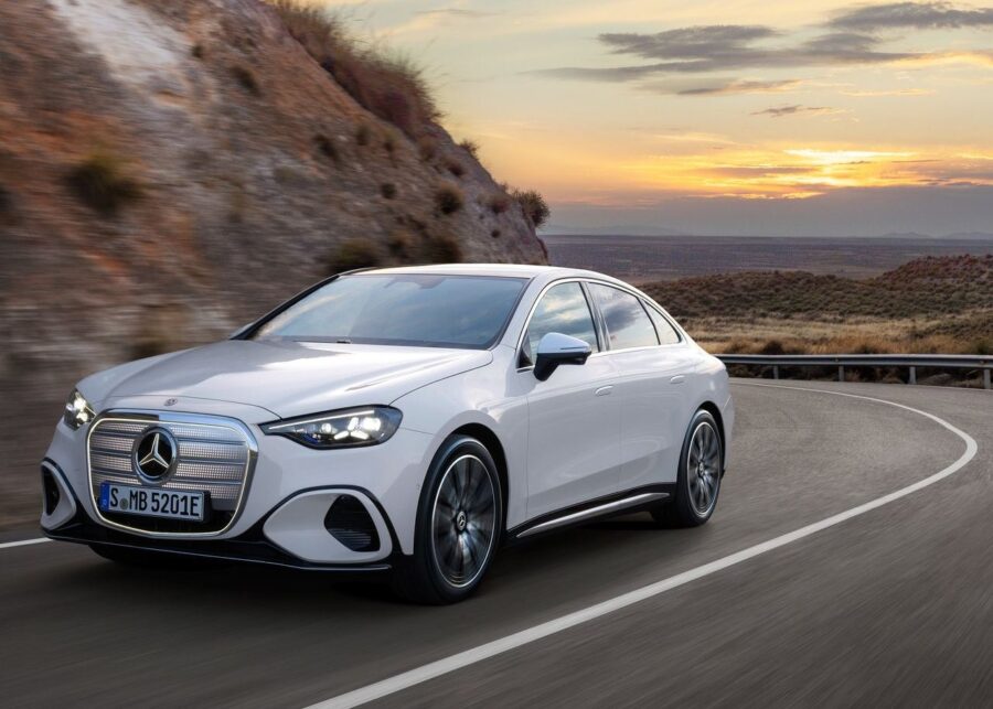 Home 6 Mercedes Classe C EV 2027