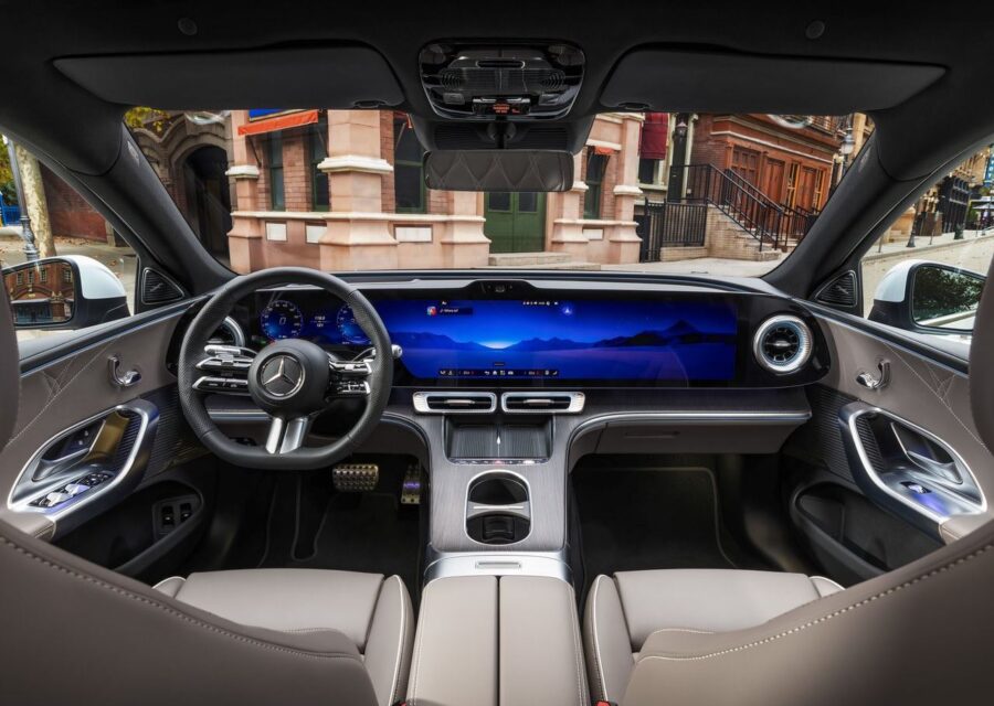 Mercedes Classe C 2027 - Nova geração é apresentada agora 100% elétrica 4 Mercedes Classe C 2027 EV interior