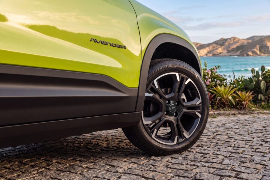 Novo Jeep Avenger 2027 brasileiro tem design exclusivo confira 2 Jeep Avenger 2027 rodas
