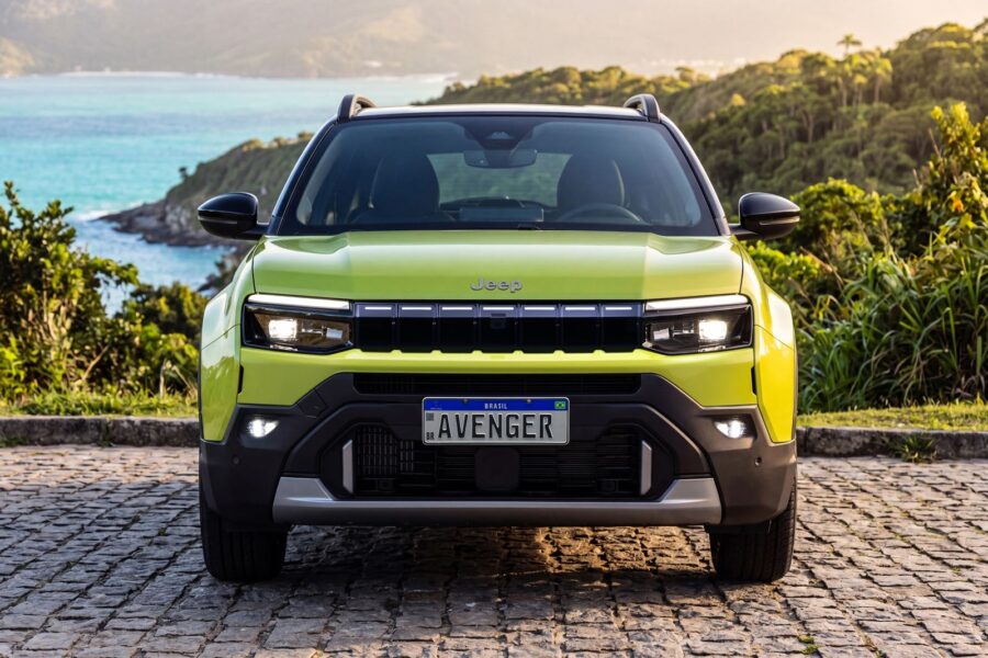 Home 8 Jeep Avenger 2027 brasil