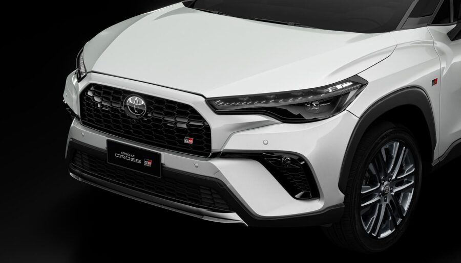 Toyota Corolla Cross 2027 chega mais caro, nova versão GR-Sport e interior melhorado 2 Toyota Corolla Cross GR Sport 2027