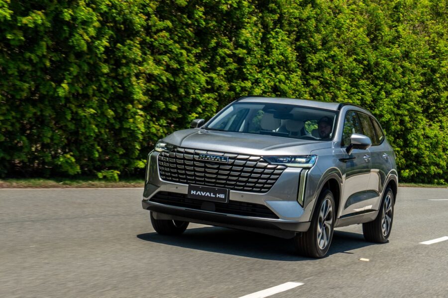 Haval H6 2027 chega com motores flex em todas as versões, novo câmbio e maior economia. Confira em detalhes 4 Haval H6 PHEV35 flex 2027