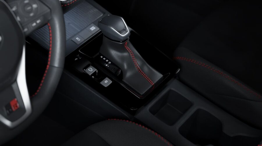 Toyota Corolla Cross 2027 chega mais caro, nova versão GR-Sport e interior melhorado 7 Toyota Corolla Cross 2027 interior novo console central