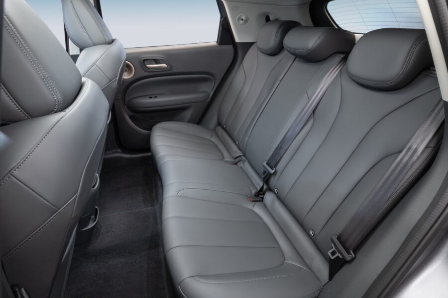 GWM Ora 5 - SUV elétrico chega ao Brasil por R$ 159.900. Confira em detalhes 5 Ora 5 interior banco traseiro