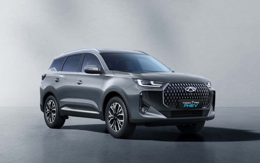 Novos Tiggo 7 e Tiggo 8 Super Hybrid 2027 chegam ao Brasil mais baratos, com recarga rápida e autonomia de 1.200 km 2 Chery Tiggo 7 PHEV híbrido 2027