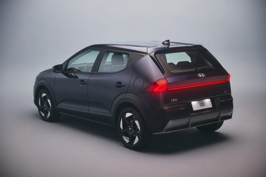 Hyundai i20 2027 chega ao Brasil por R$ 99.990. Confira em detalhes, versões, equipamentos e preços 2 Hyundai i20 2027