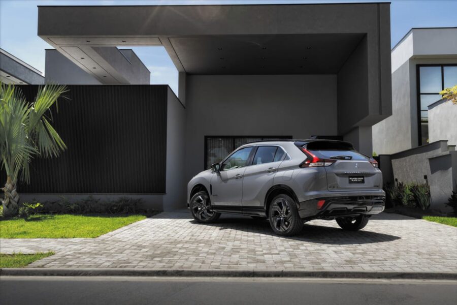 Mitsubishi Eclipse Cross 2027 fica mais barato, parte de R$ 159.990 para enfrentar os chineses 6 Mitsubishi Eclipse Cross Black 2027