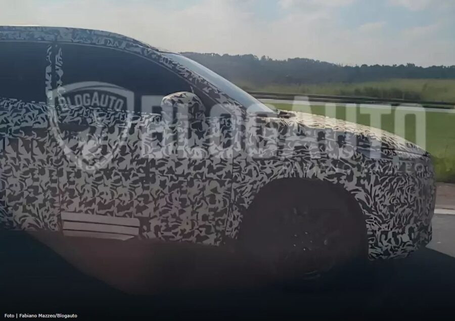 Toyota Corolla Cross Picape - versão picape do Corolla Cross já roda em testes e chega no proximo ano 2 toyota corolla cross picape
