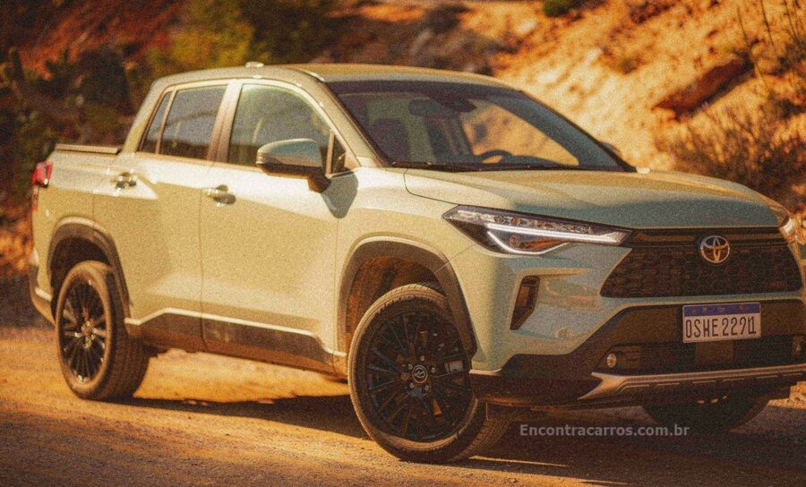 Toyota Corolla Cross Picape - versão picape do Corolla Cross já roda em testes e chega no proximo ano 4 Toyota Corolla Cross picape - Projeção IA - Encontracarros.com.br