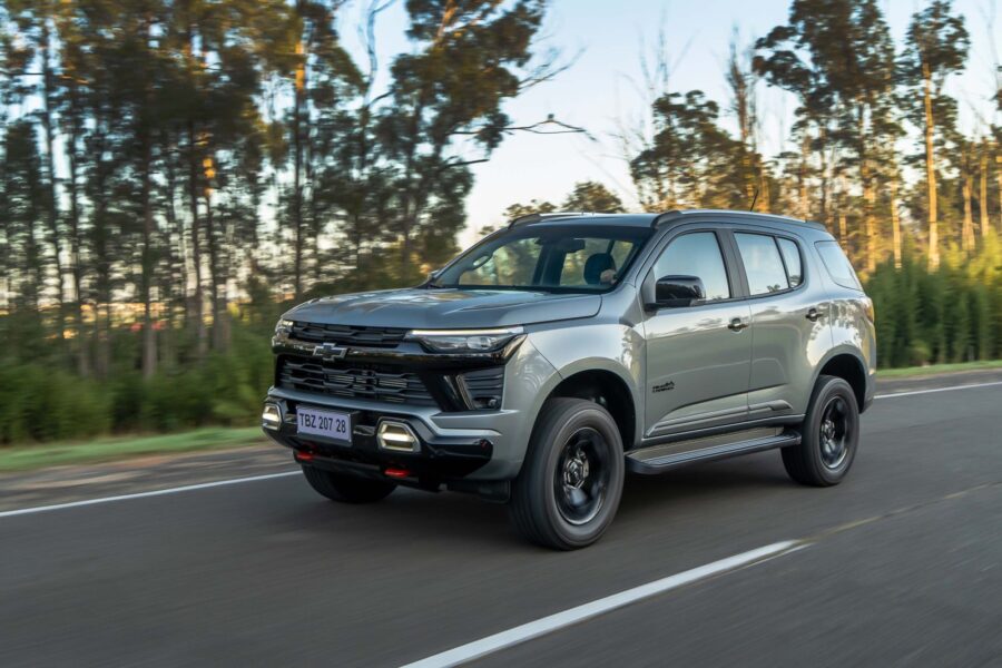 Chevrolet Trailblazer Midnight 2027 chega com proposta off-road muito interessante 2 Chevrolet Trailblazer High Country Midnight 2027