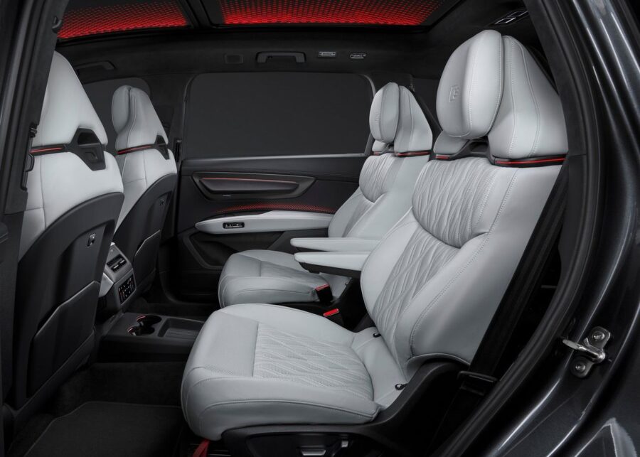 Audi Q9 - Conheça o novo SUV top de linha da marca 4 Audi Q9 interior bancos traseiros