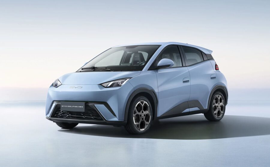 BYD lança campanha “48 Horas Eletrizantes” com descontos de até R$ 28.000, taxa zero e brindes 2 BYD Dolphin Mini 2027