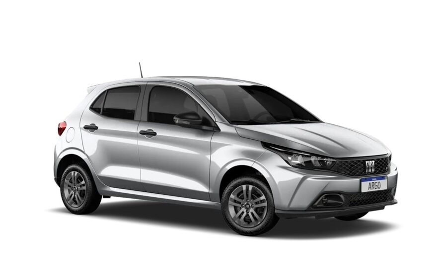 Fiat Argo X chega em agosto e conviverá com o antigo Argo 1 Fiat Argo 2026