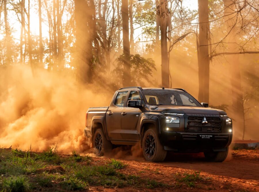 Mitsubishi Triton BF///MF