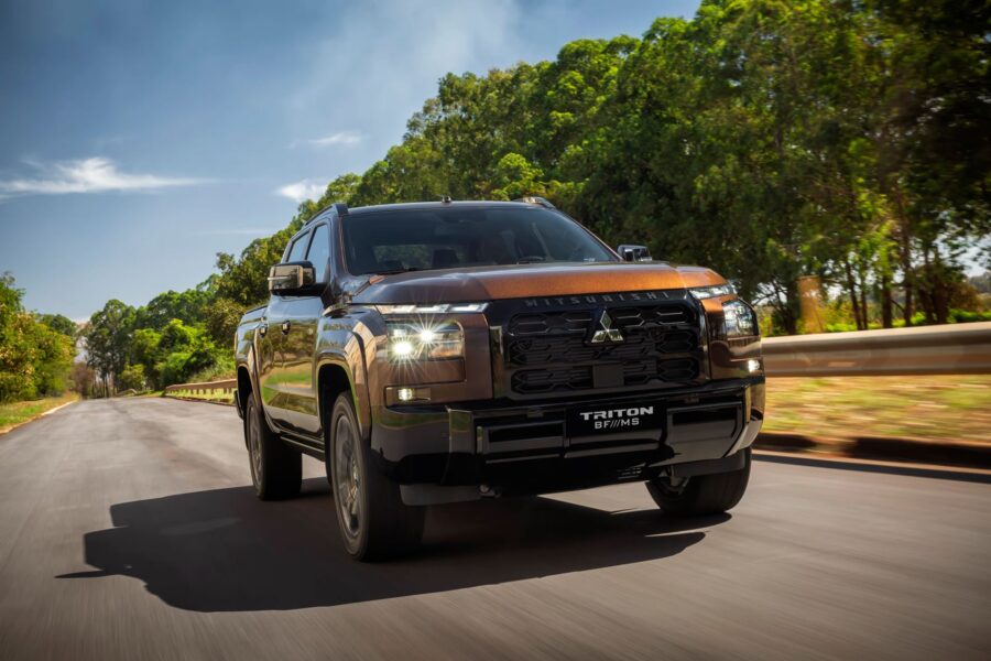 Mitsubishi Triton BF///MF - Edição especial tem visual exclusivo por R$ 339.990 5 Mitsubishi Triton BF///MF 2027
