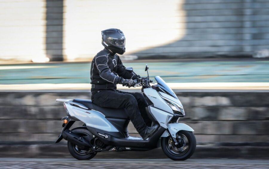 Burgman ADX 125 2027 - A scooter está de volta ao mercado com preço de R$ 16.950 5 Suzuki Haojue Burgman ADX 125