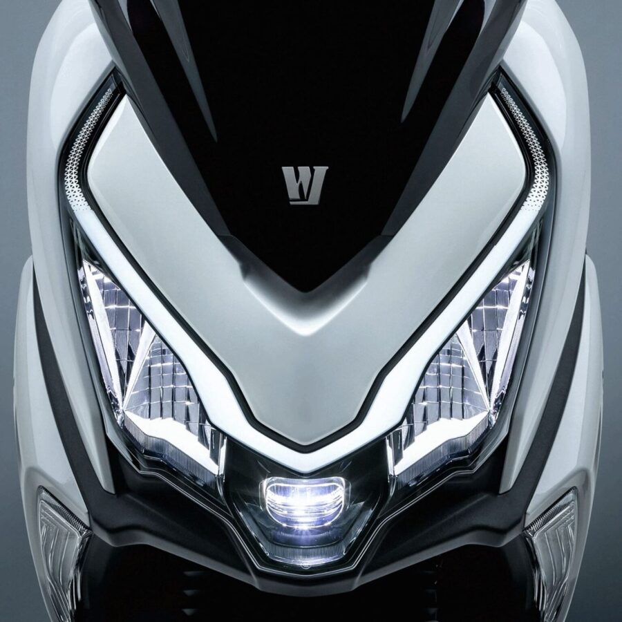 Burgman ADX 125 2027 - A scooter está de volta ao mercado com preço de R$ 16.950 3 Suzuki Haojue Burgman ADX 125 2027 farol LED