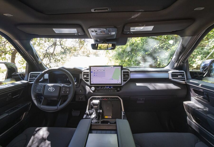 Toyota Tundra 2027 é mostrada nos EUA 3 Toyota Tundra 2027 interior