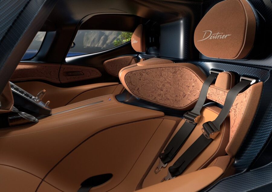 Bugatti Destrier versão de rua do Bolide com 1.600 cv e visual ainda mais impressionante 6 Bugatti Destrier interior bancos