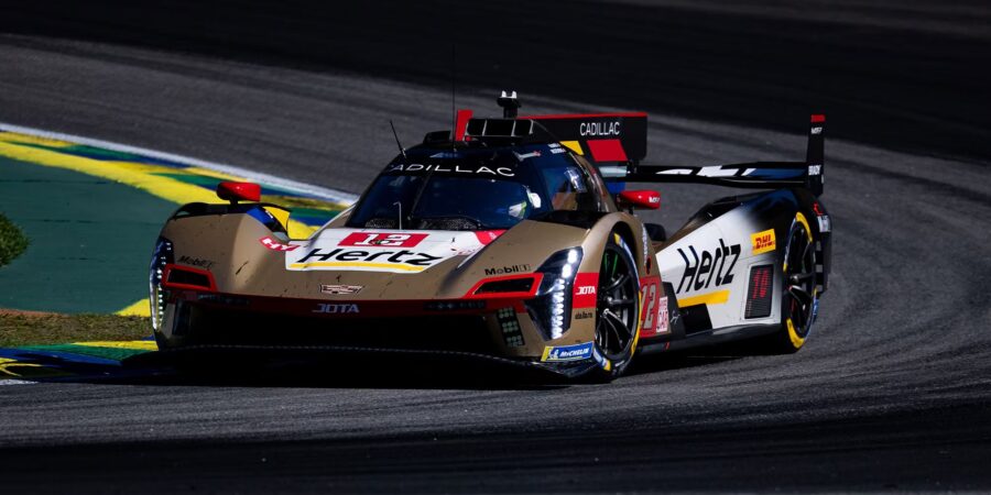 Cadillac V-One: A versão "civil" do carro de Le Mans com 830 cv de potência, marca estuda se irá produzi-lo em série 4 Cadillac Hertz Team JOTA V-Series.R no WEC em Interlagos 2026