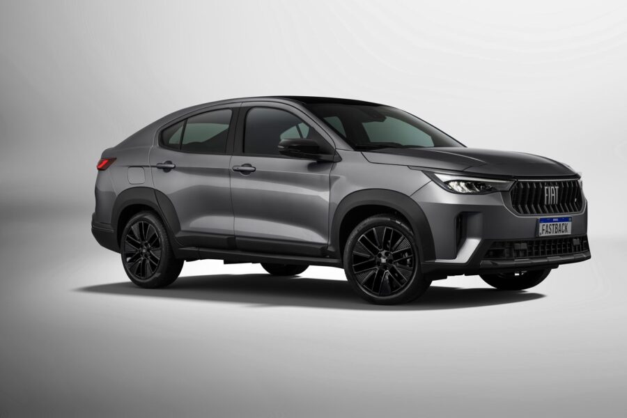 Fiat Fastback 2027 chega ao Brasil com novas versões e preços a partir de R$ 119.990 3 Fiat Fastback Blackmotion 2027