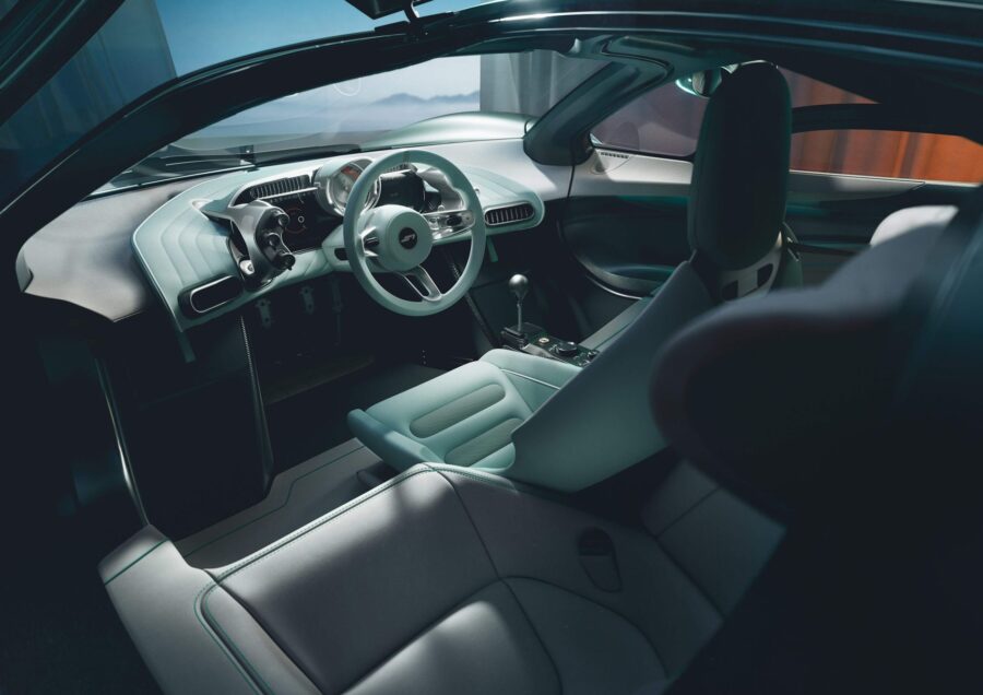 Gordon Murray S1 (2028): o “novo McLaren F1” com V12 aspirado e câmbio manual 5 Gordon Murray S1 interior