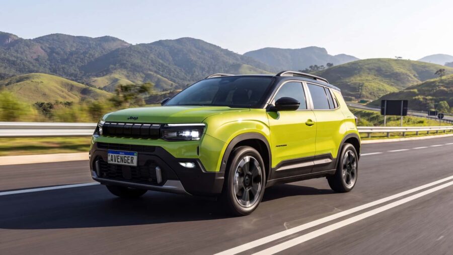 Jeep Avenger estreia no Brasil com sistema híbrido-leve e preço de R$ 114.990. Em detalhes, versões, equipamentos, dados técnicos e analise 3 Jeep Avenger 2027 Limited