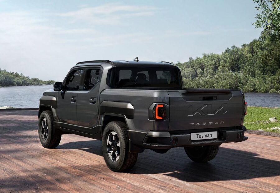 Kia Tasman estreia no Brasil com motor diesel, tração 4x4 e mais barata que Hilux, Ranger e S10. Confira em detalhes 3 Kia Tasman traseira