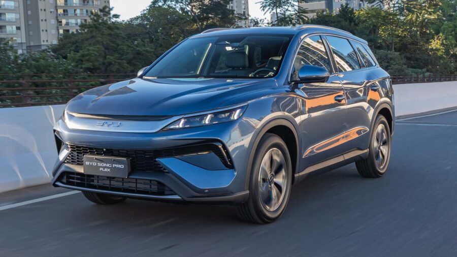 BYD lança Song Pro 2027 com conjunto híbrido flex, preço a partir de R$ 176.990 e novos equipamentos 1 BYD Song Pro 2027