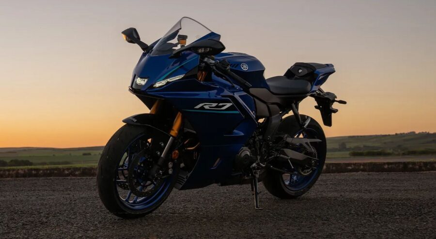 Yamaha R7 chega ao Brasil com 73,4 cv, eletrônica de R1 e produção nacional 1 Yamaha R7 2027