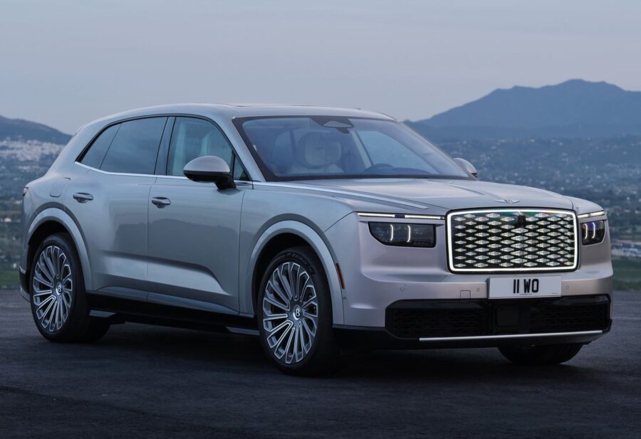 Bentley Torcal: o primeiro elétrico da marca chega com até 888 cv e luxo extremo 3 Bentley Torcal