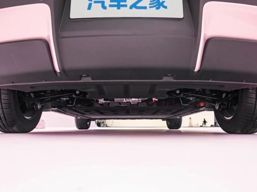 Novo BYD Dolphin Mini 2028 é mostrado na China, maior, mais potente e equipado. Confira quando chega por aqui 3 BYD Dolphin Mini 2028 (BYD Seagull 2028) suspensão