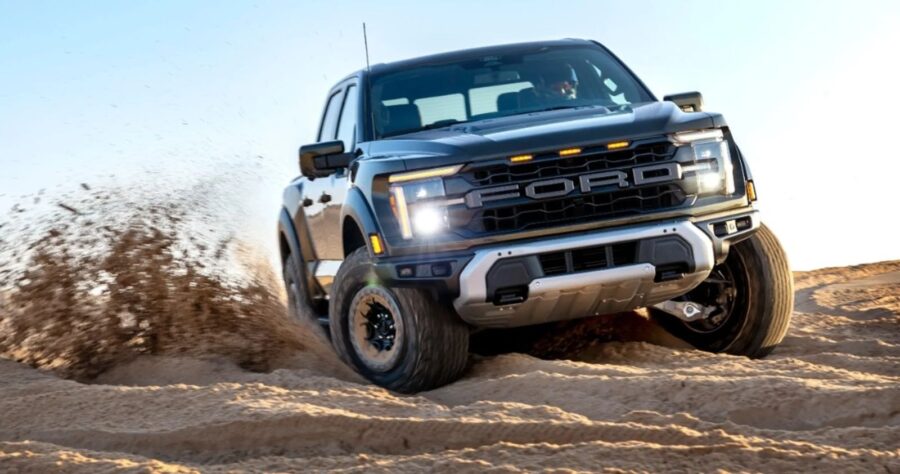 Ford F-150 Raptor chegará ao Brasil em 2027 com 456 cv e proposta off-road extrema 2 Ford F-150 Raptor 2026