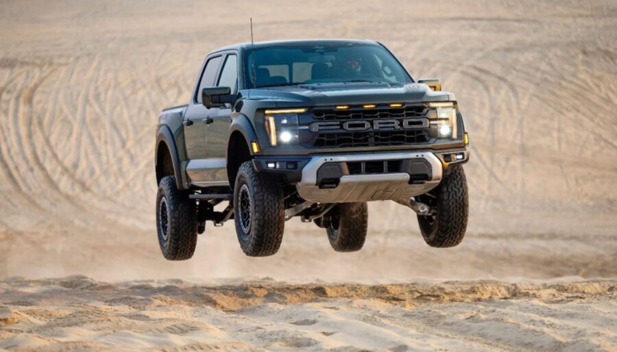 Home 2 Ford F-150 Raptor 2026