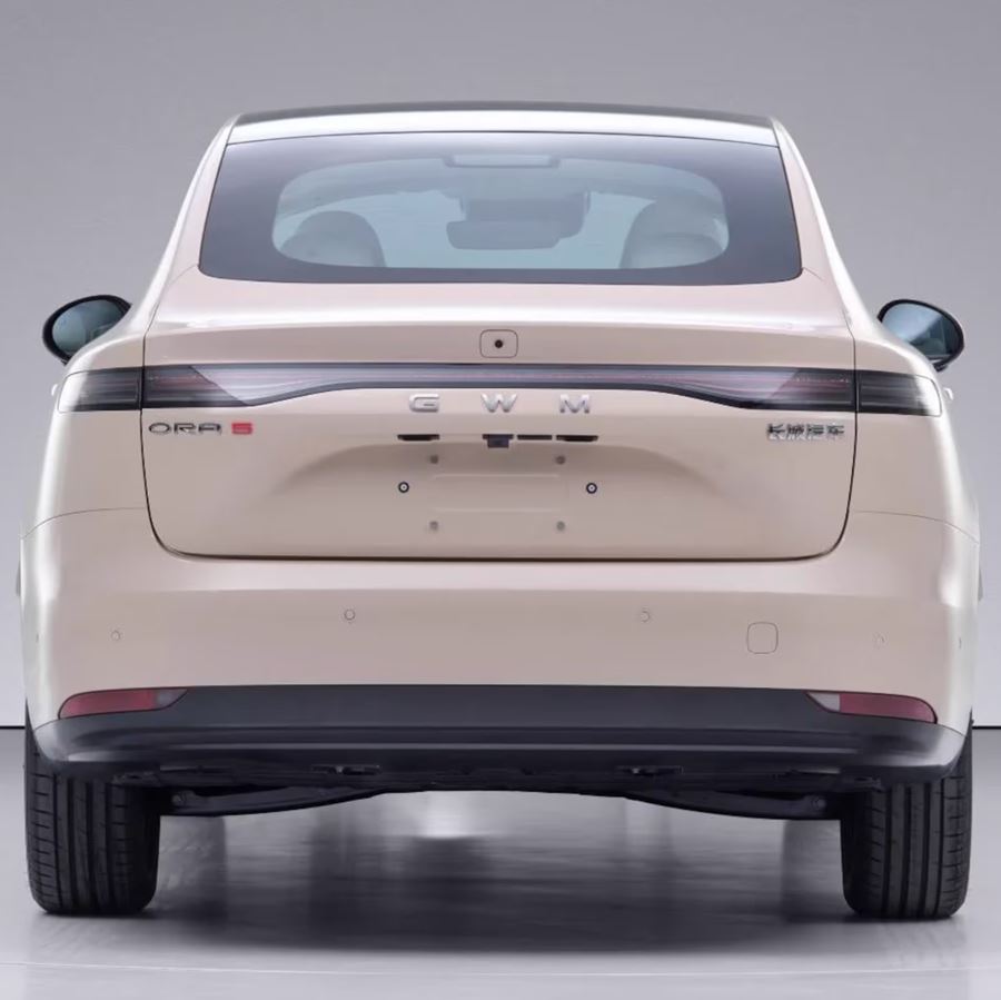 GWM Ora 5 Sedan - Em detalhes o futuro rival de BYD King e Toyota Corolla que será vendido no Brasil 2 gwm ora 05 sedan 2027