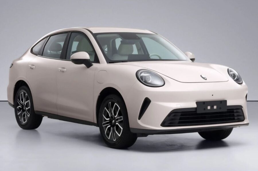 GWM Ora 5 Sedan - Em detalhes o futuro rival de BYD King e Toyota Corolla que será vendido no Brasil 1 gwm ora 05 sedan 2027