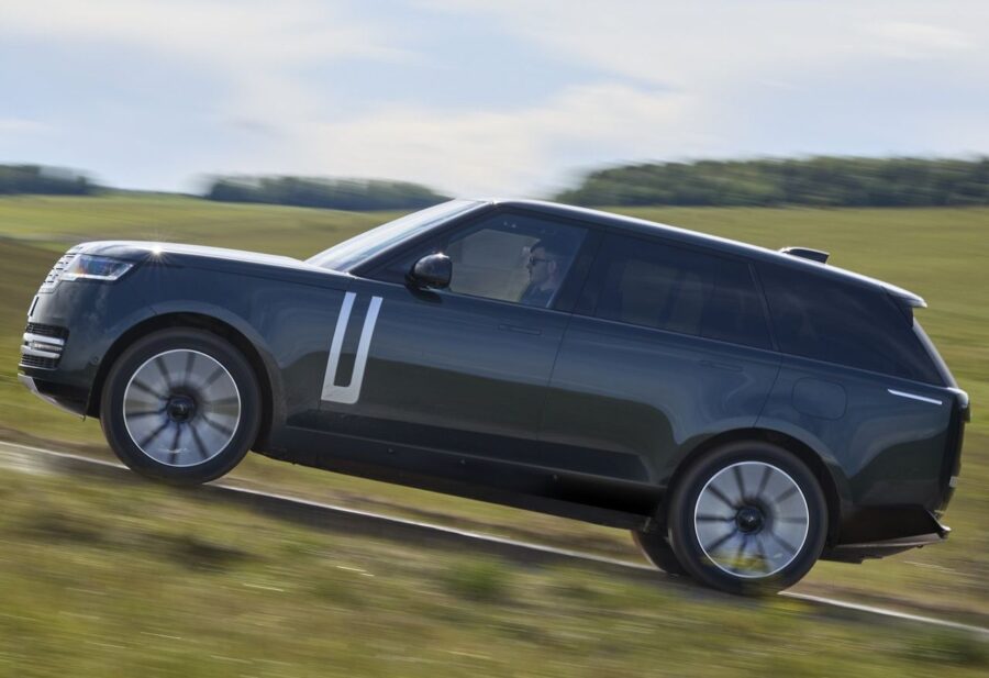 Range Rover Electric 2027 estreia com 542 cv e até 600 km de autonomia, conheça o primeiro 100% elétrico da marca 7 Land Rover Range Rover Electric 2027