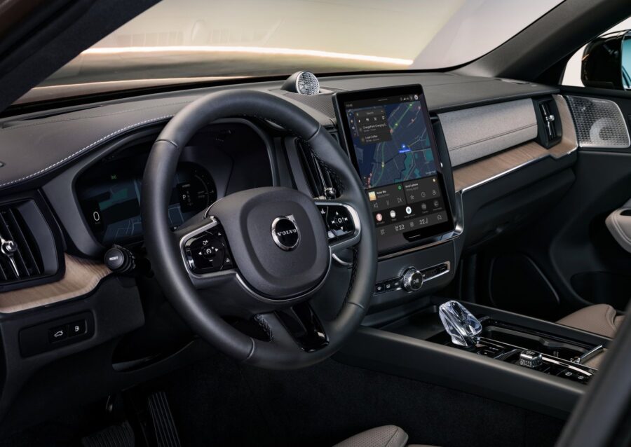 Volvo XC60 2027 tem novo visual, interior melhorado e bateria maior, mas não muda de geração 4 Volvo XC60 2027 interior