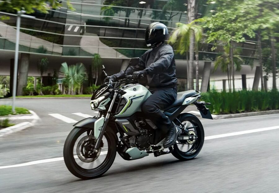 Home 2 Fazer FZ15 2027