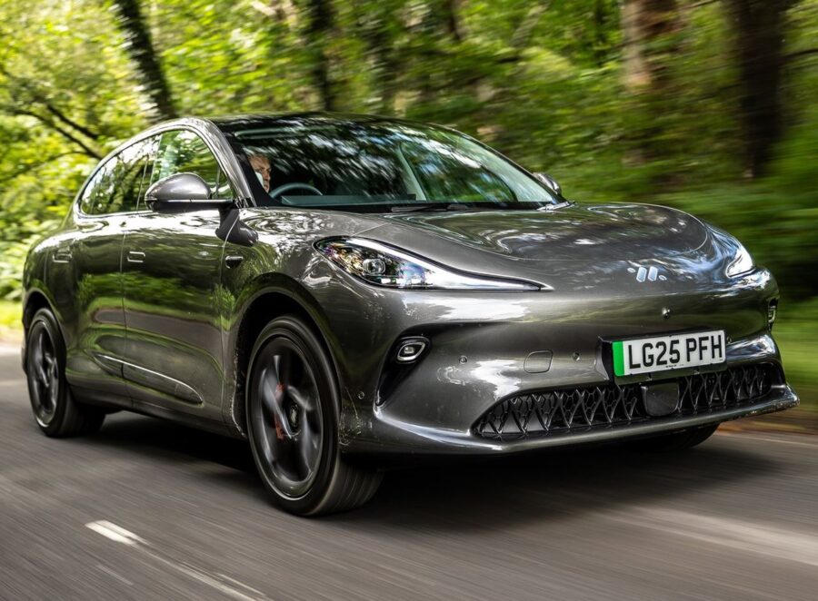 MG IM6 2026 - capaz de acelerar de 0 a 100 km/h em 3.5 s SUV chega a partir de R$ 368.990 3 mg im6