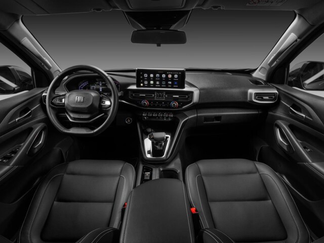 Fiat Titano Ranch 2026 interior painel Fiat Titano Ranch 2026 interior painel