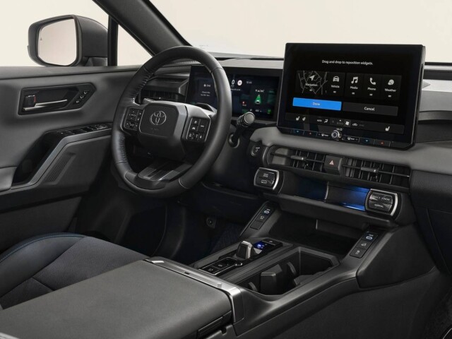 Toyota RAV4 2026 interior Toyota RAV4 2026 interior painel