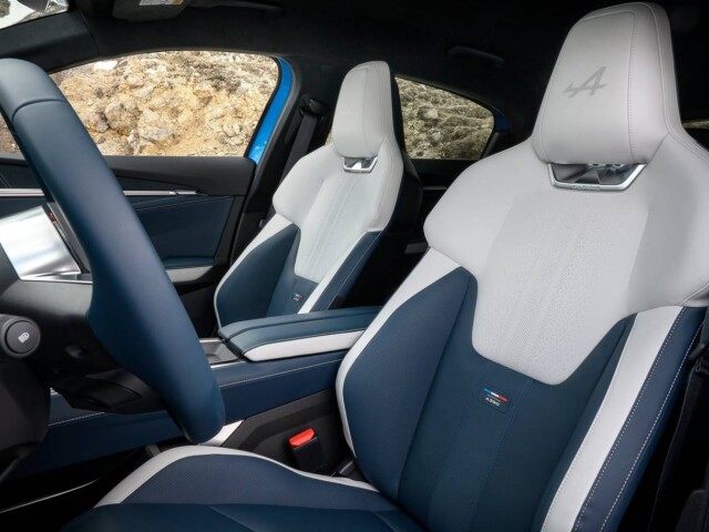 Alpine A390 - Este elétrico de 470 cv quer mostrar ao mundo que a Alpine existe 7 Alpine A390 interior bancos
