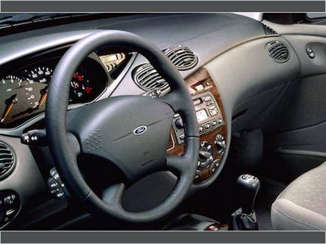 Ford Focus 2007 2008 - Vale a pena comprar um usado em 2025? 6 ford focus interior 2007 2008