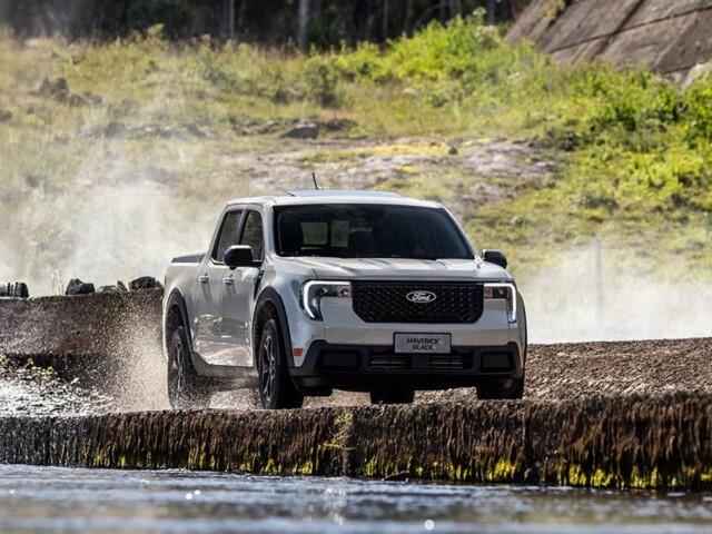 ford maverick black 2026 ford maverick black 2026