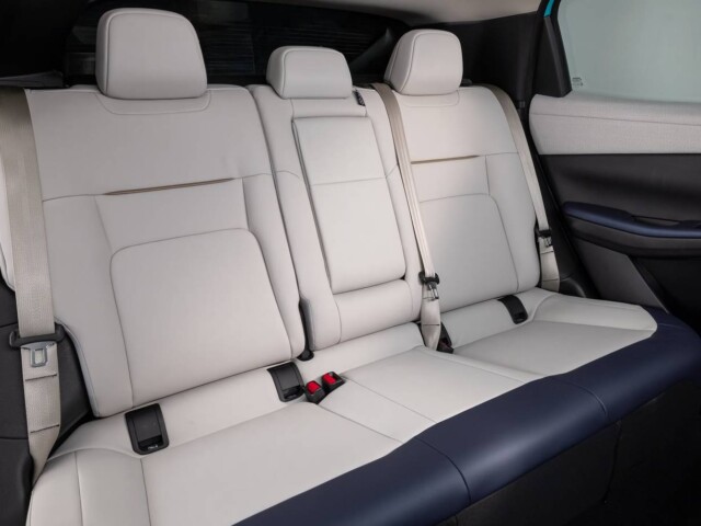 Novo Nissan Leaf 2026 é apresentado oficialmente 7 Nissan Leaf 2026 interior banco traseiro