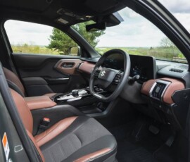 interior suzuki e-vitara 2026 interior suzuki e-vitara 2026