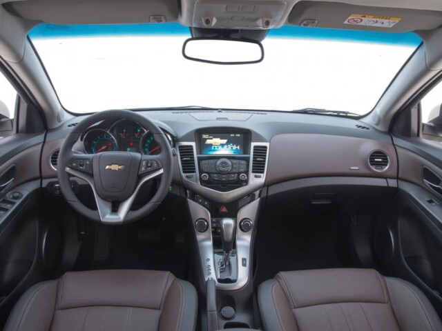 Chevrolet Cruze 2015 2016 interior Chevrolet Cruze 2015 2016 interior