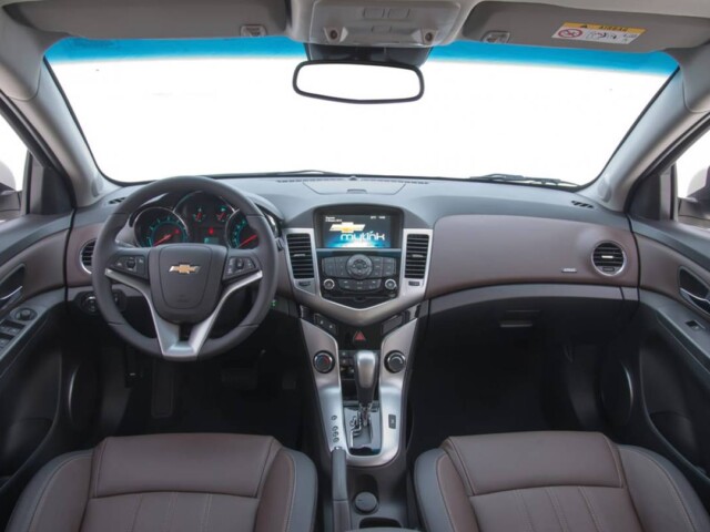 Chevrolet Cruze 2015 2016 interior Chevrolet Cruze 2015 2016 interior